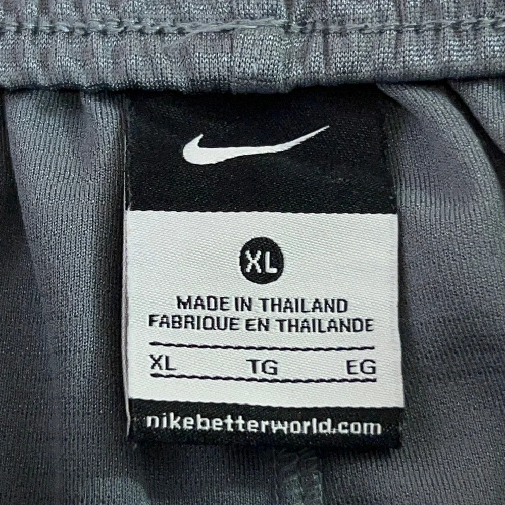 Nike Mens XL Gray Dri-FIT Athletic Basketball Training Shorts